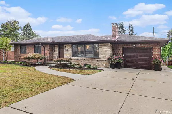 Allen Park, MI 48101,15701 Crescent Avenue