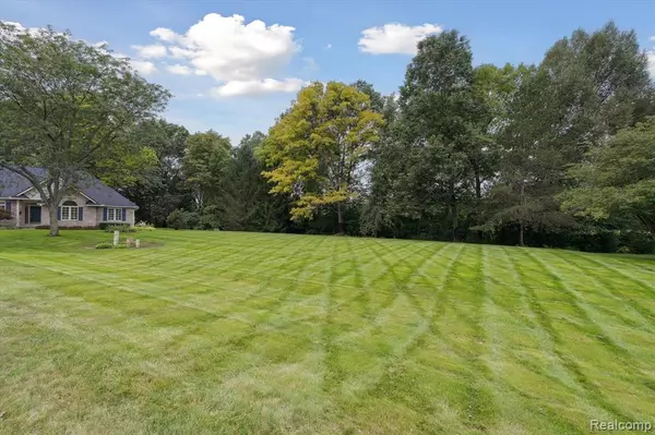 Linden, MI 48451,16534 W Horseshoe Trail