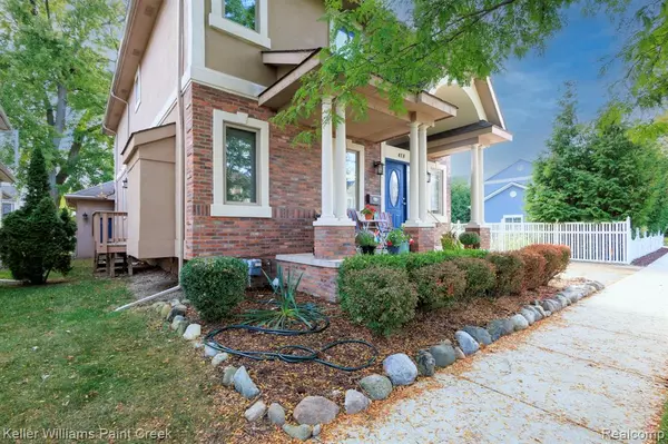 Rochester, MI 48307,418 Oak Street