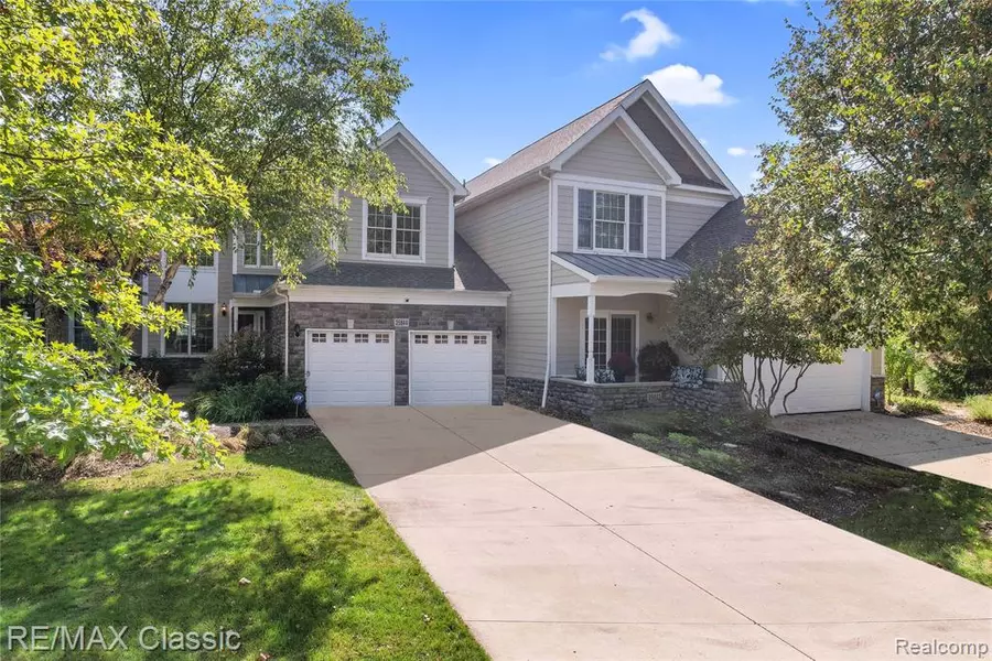 25844 Island Lake Drive, Novi, MI