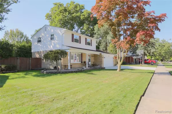 Clinton Twp, MI 48035,23614 King Drive
