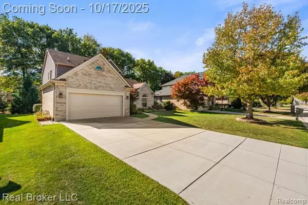 Rochester Hills, MI 48307,372 Daylily Drive