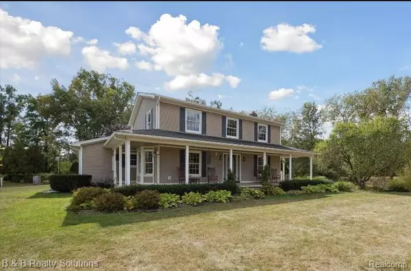 Almont, MI 48003,8560 Hough Road
