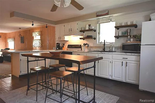 St. Helen, MI 48656,6104 Sunset Drive