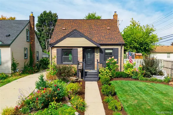 6028 Jane Avenue, Allen Park, MI 48101