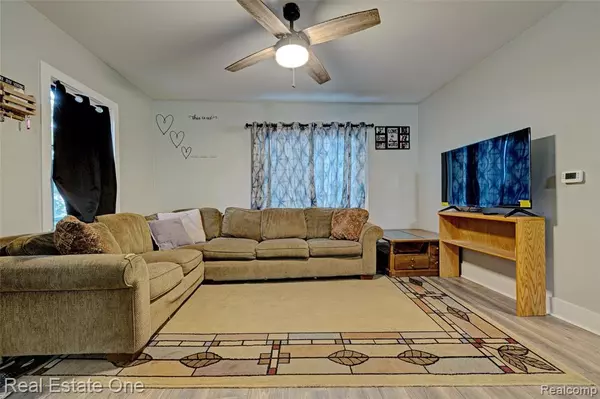 Swartz Creek, MI 48473,8247 Miller Road