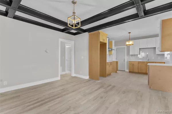 Detroit, MI 48206,1975 Virginia Park Street