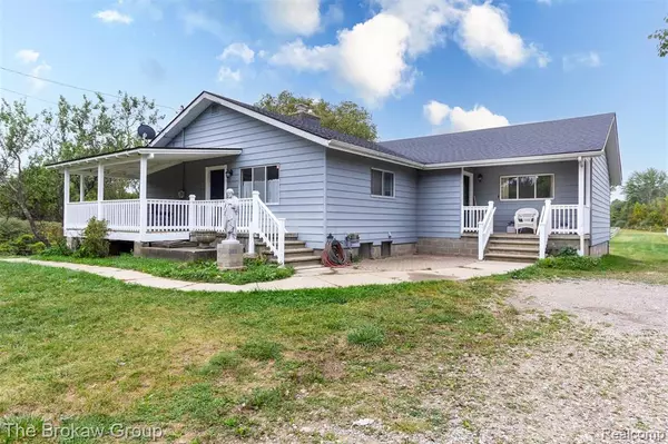 Leonard, MI 48367,2425 Texter Road