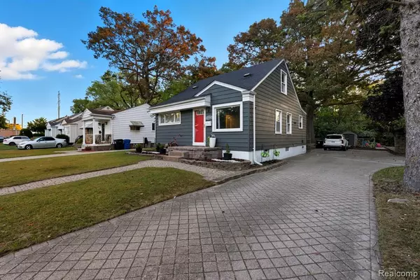 20504 Kinloch, Redford, MI 48240