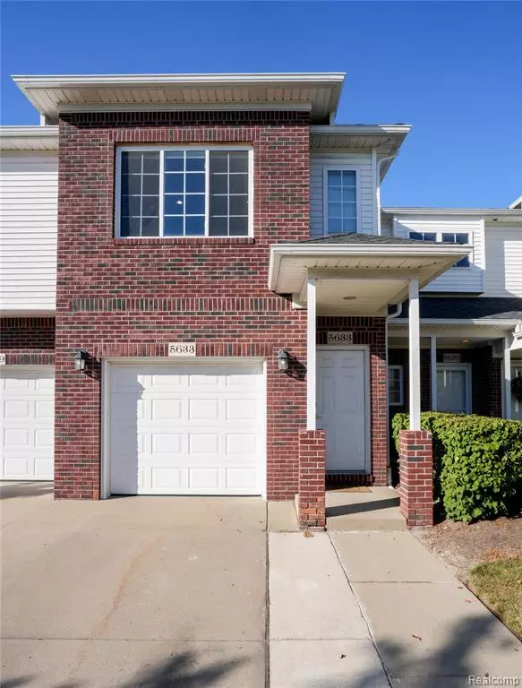 Sterling Heights, MI 48314,5633 Acorn Lane