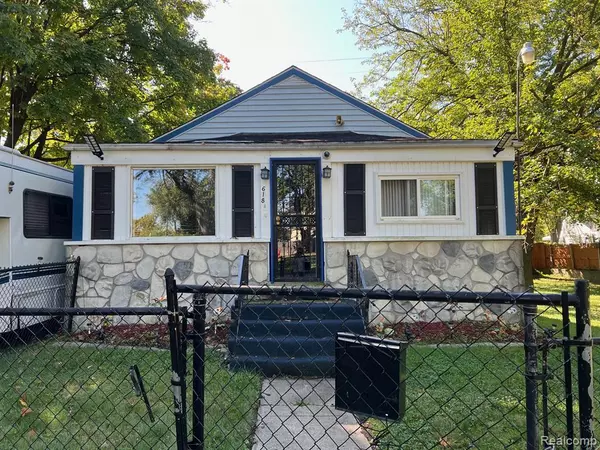 618 E Pulaski Avenue, Flint, MI 48505