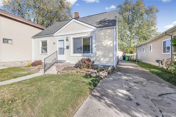 Roseville, MI 48066,27336 Ridgewood Street