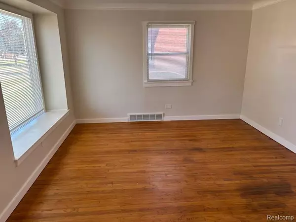 Lincoln Park, MI 48146,1425 Moran Avenue