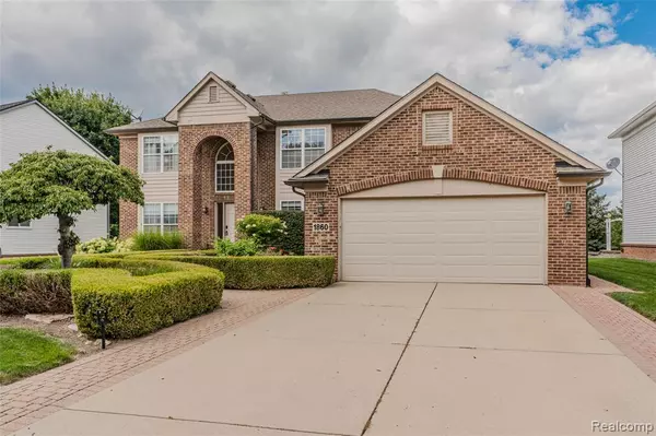 Commerce Twp, MI 48390,1860 Twin Sun Circle