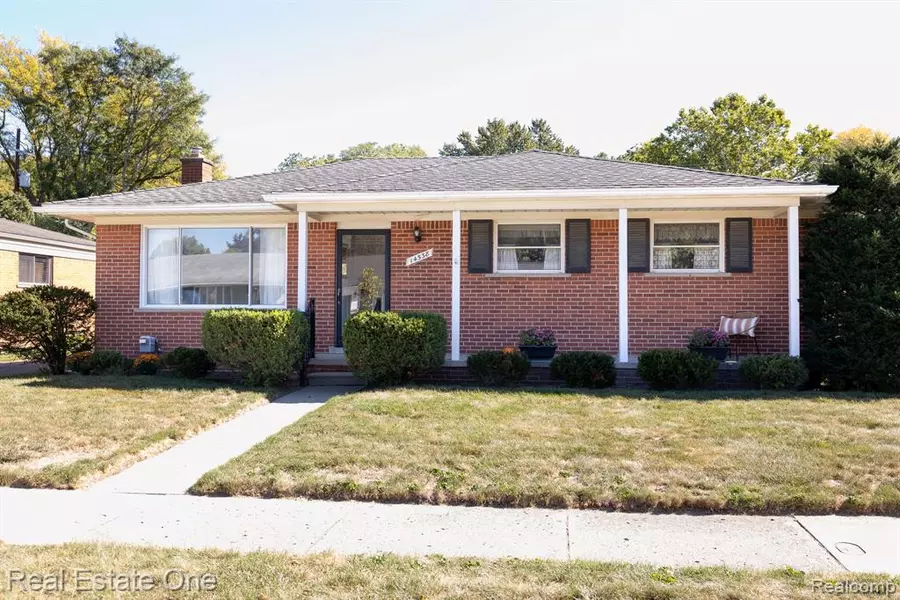 14538 Ronnie Lane, Livonia, MI 48154
