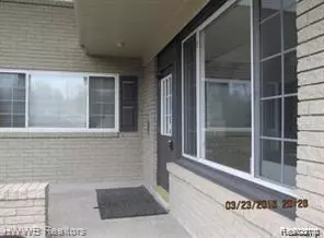 Rochester Hills, MI 48309,2377 WALTON Boulevard