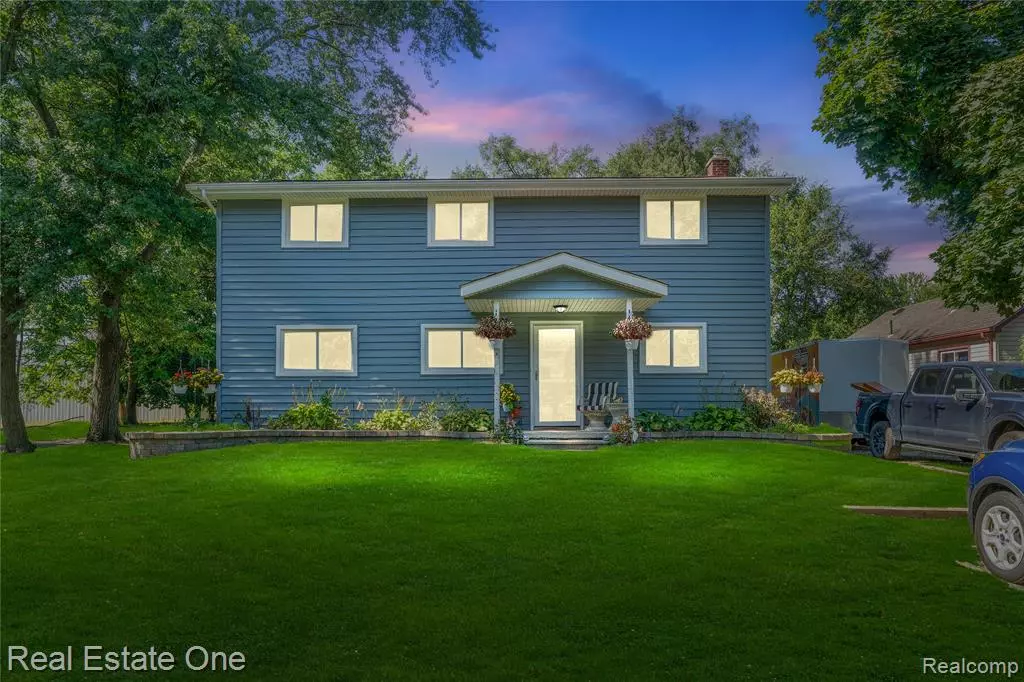 Romulus, MI 48174,12118 Craig Street