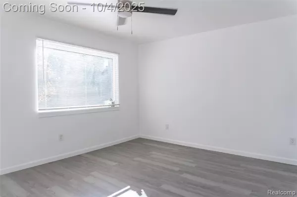 Pontiac, MI 48340,1153 Stanley Avenue