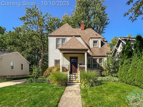 206 Kayser Avenue, Royal Oak, MI 48067