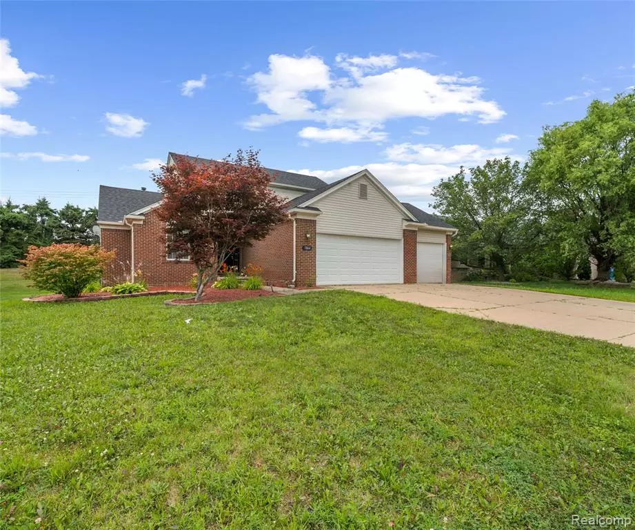 Ypsilanti, MI 48197,5864 Willow Ridge Drive