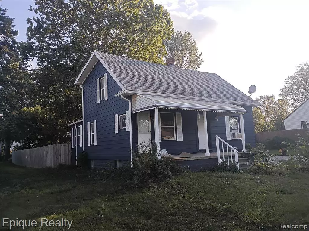 Waterford, MI 48328,949 Boston Avenue