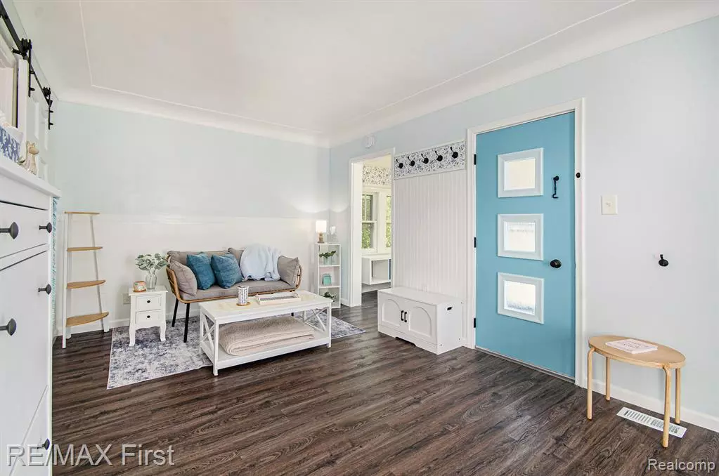 Eastpointe, MI 48021,24267 Shakespeare Avenue