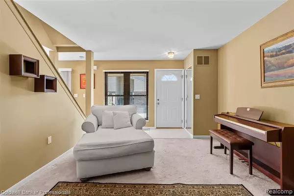 Warren, MI 48093,31872 Ivy Lane