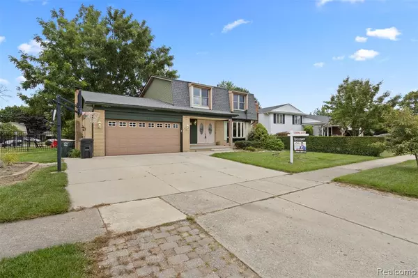 Canton, MI 48188,625 Kings Way