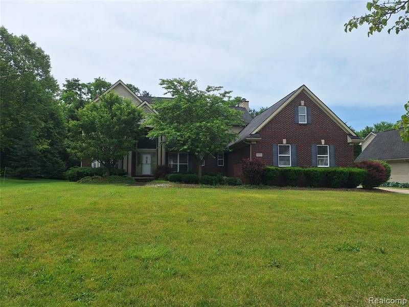 8993 HAYMARKET Street, White Lake, MI