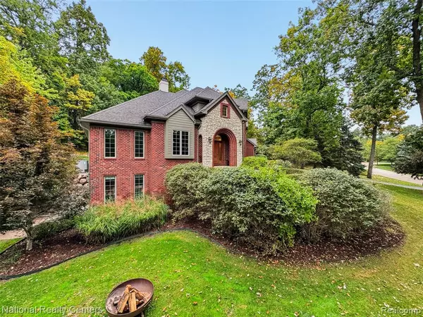 Clarkston, MI 48348,5010 Forest Valley Drive