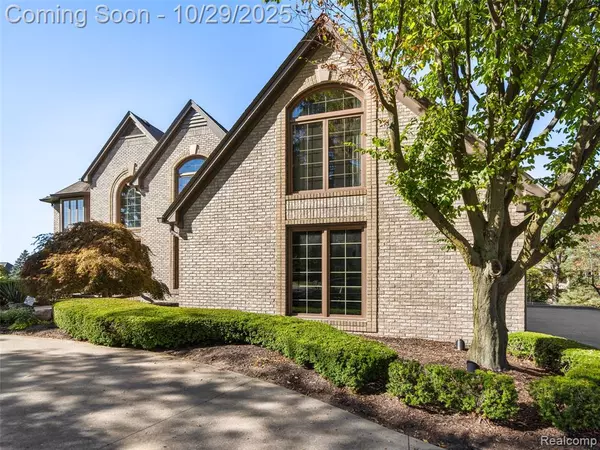 Rochester, MI 48306,5724 Murfield Drive