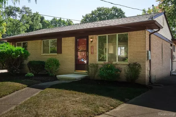 Southfield, MI 48033,26293 Shiawassee Road