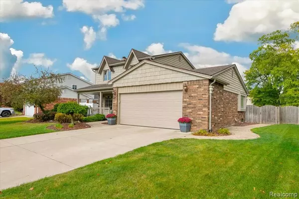 Clinton Twp, MI 48038,44192 Rivergate Drive