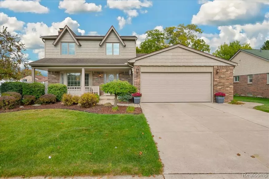 44192 Rivergate Drive, Clinton Twp, MI 48038