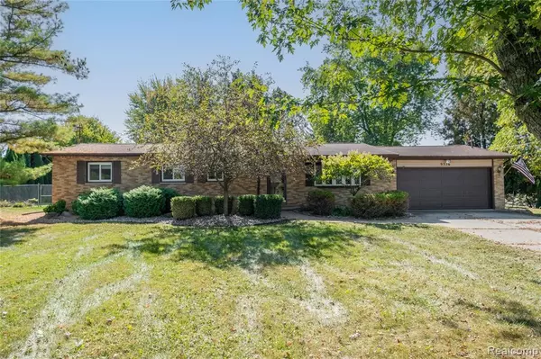 9336 E Bristol Road, Davison, MI 48423