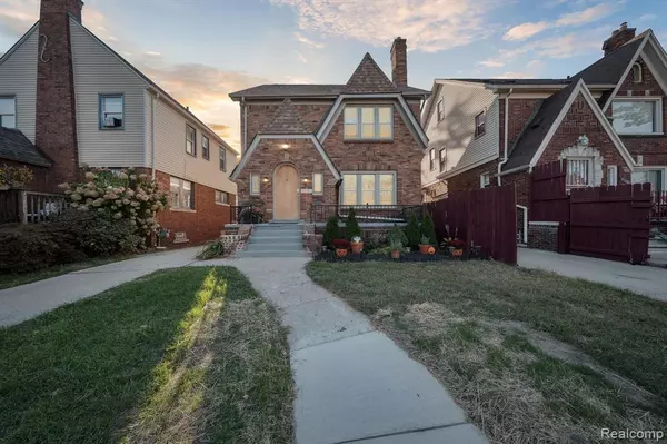 16511 Wisconsin Street, Detroit, MI 48221