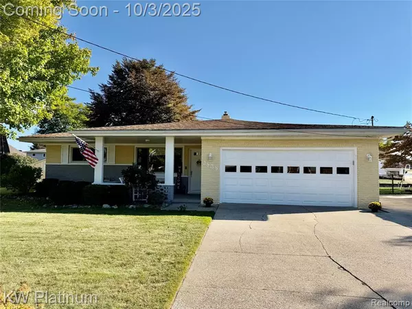2838 Elmwood Street, Port Huron, MI 48060