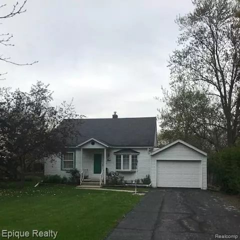 2468 Fernwood Avenue, Ann Arbor, MI 48104