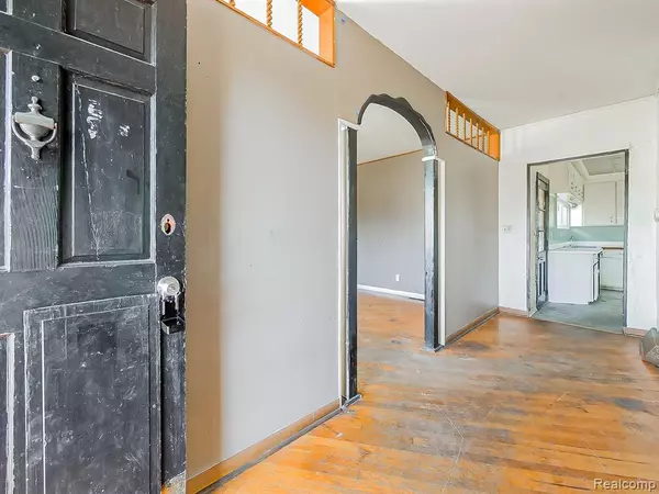 Commerce Twp, MI 48382,8470 Wise Road