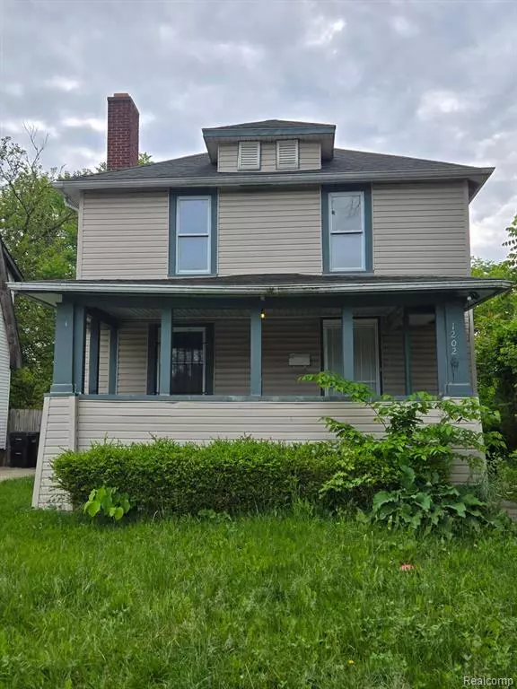 12026 Manor, Detroit, MI 48204