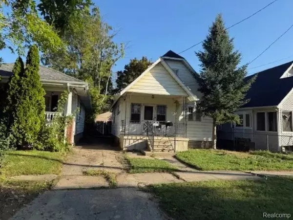 942 Remington Avenue, Flint, MI 48507