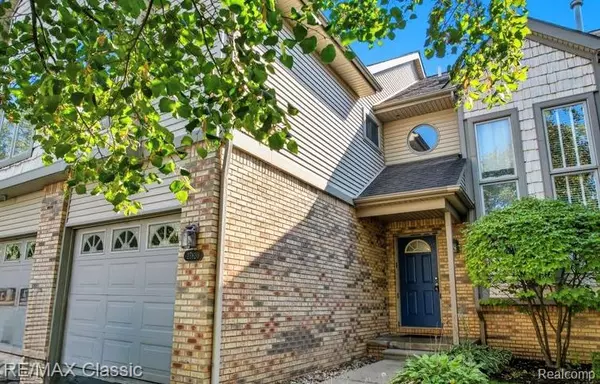 Grosse Ile, MI 48138,27820 Reo Road