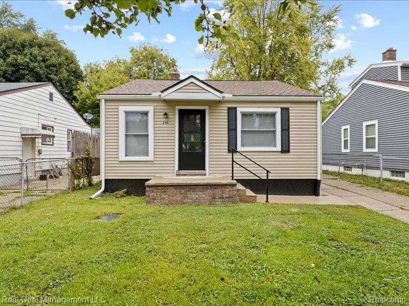 Pontiac, MI 48340,240 W Fairmount Avenue