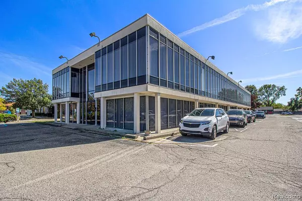 Southfield, MI 48076,17220 W 12 Mile Road