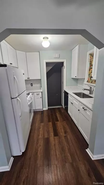 Berkley, MI 48072,2259 Cambridge Road