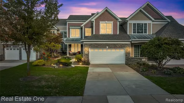 25782 ISLAND LAKE DRIVE Island Lake Drive, Novi, MI