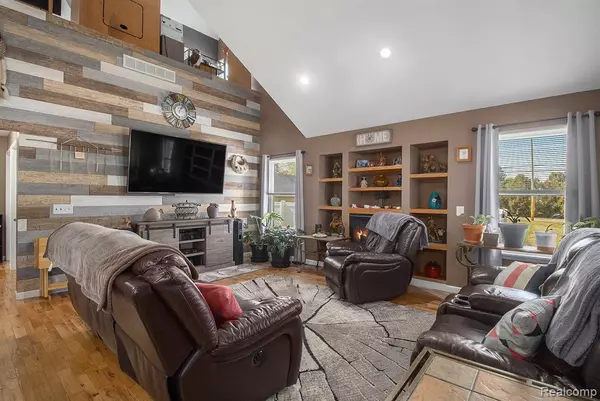 Ortonville, MI 48462,112 Ball Street