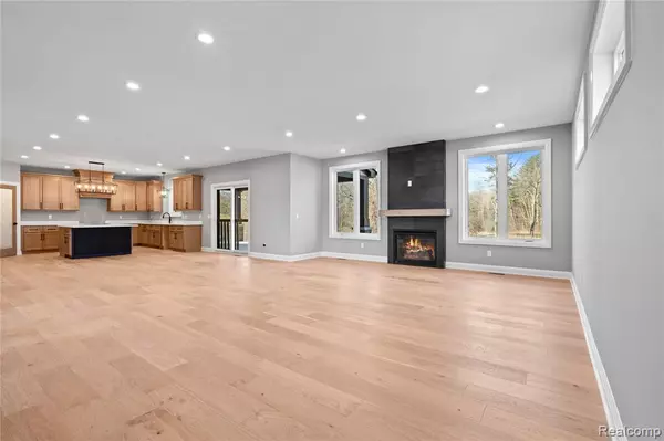 Addison, MI 48370,2163 HEIDI Drive