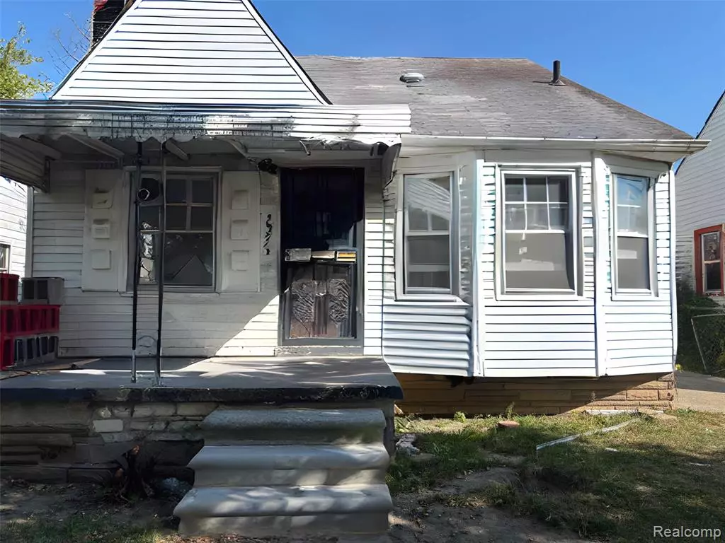 Detroit, MI 48205,20274 Hickory Street