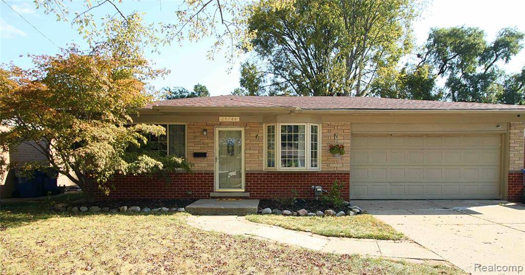 25744 Masch Avenue, Warren, MI 48091